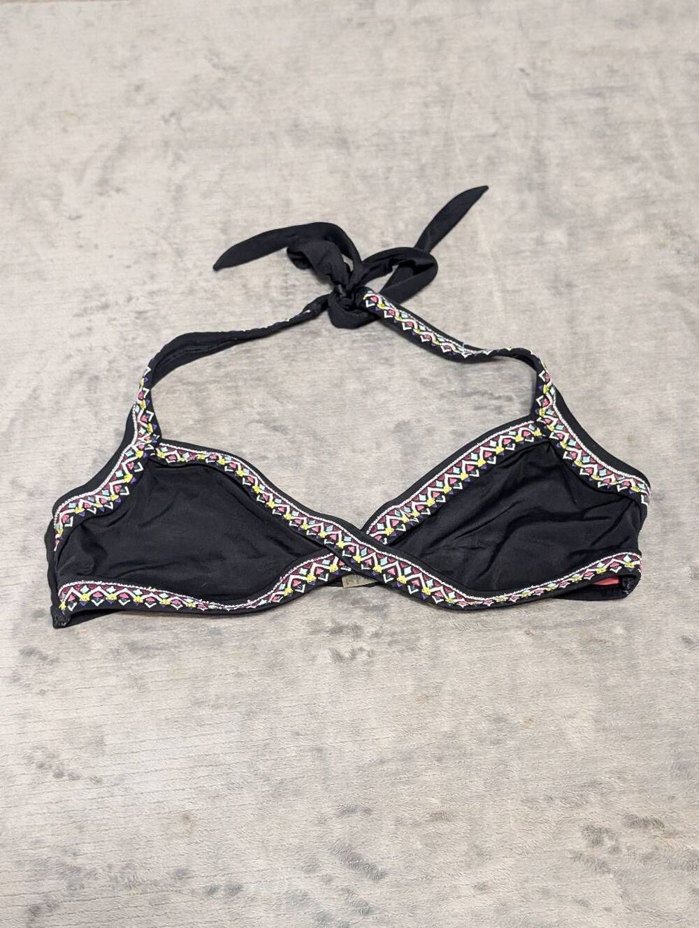 Victoria's Secret PINK SWIM Size L A-C Cup Black Halter Bikini Top